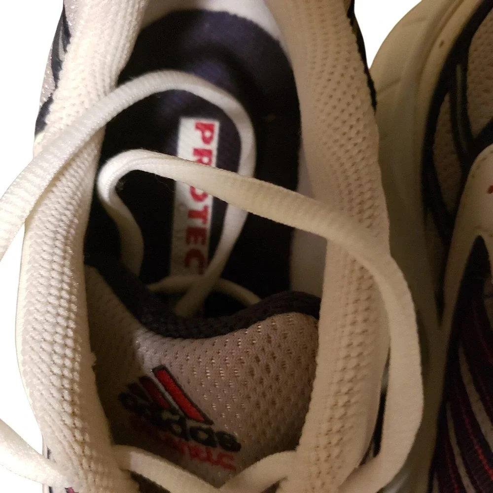 NWOB VTG 90s Adidas Running‎ Shoes White Gray Red Stripes Athletic Sneakers